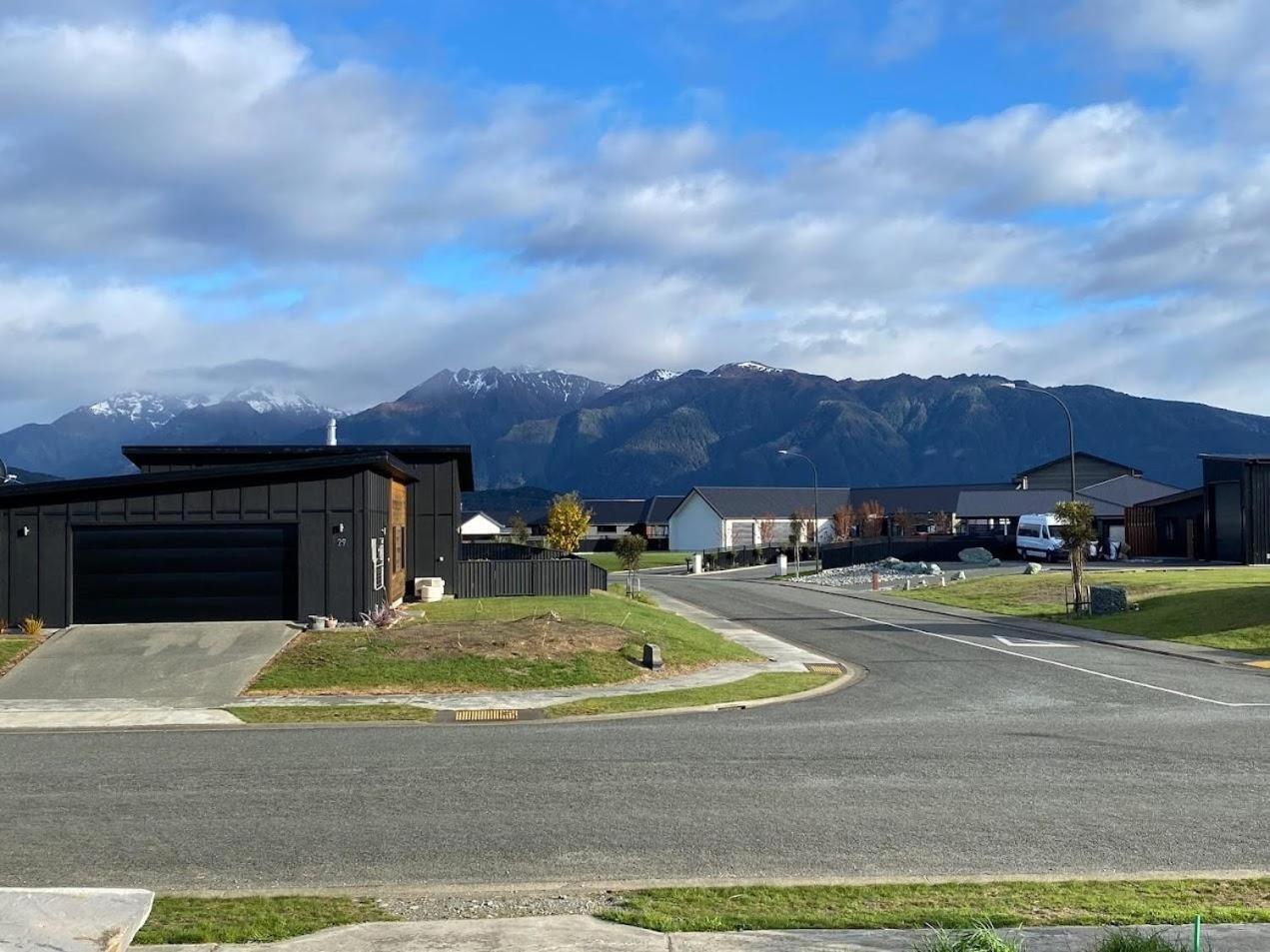 Holiday Home In Beautiful Te Anau Kültér fotó