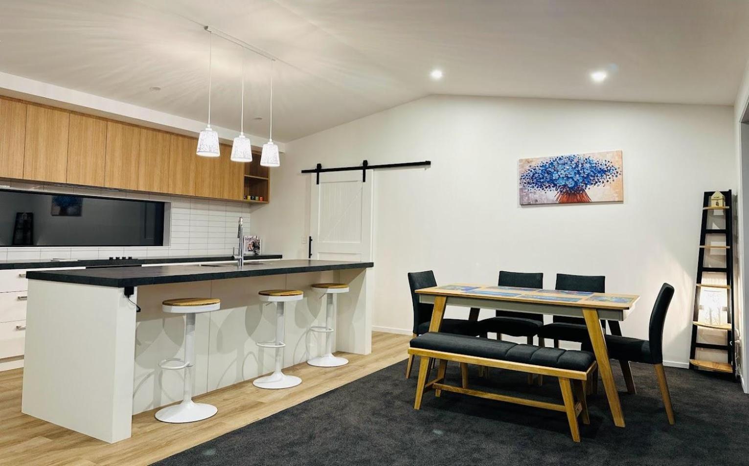 Holiday Home In Beautiful Te Anau Kültér fotó