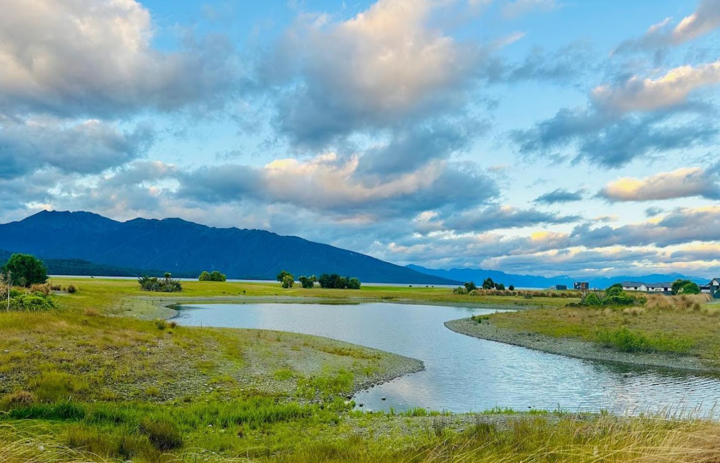 Holiday Home In Beautiful Te Anau Kültér fotó
