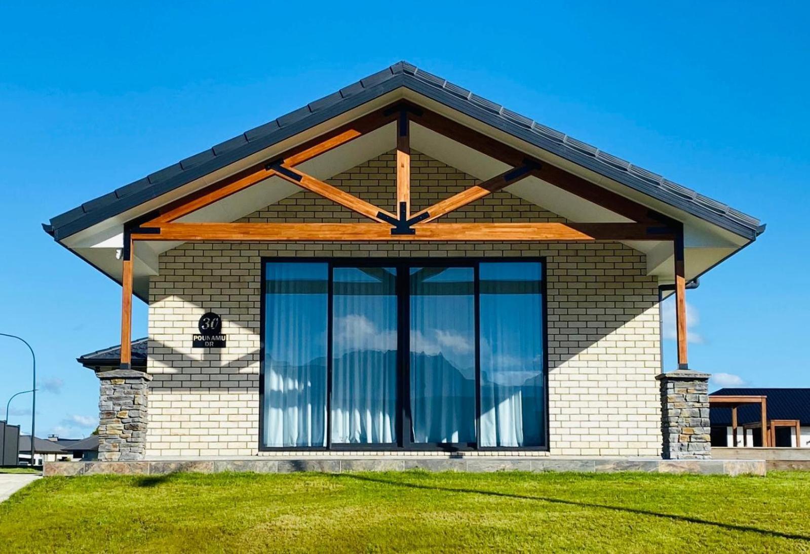 Holiday Home In Beautiful Te Anau Kültér fotó